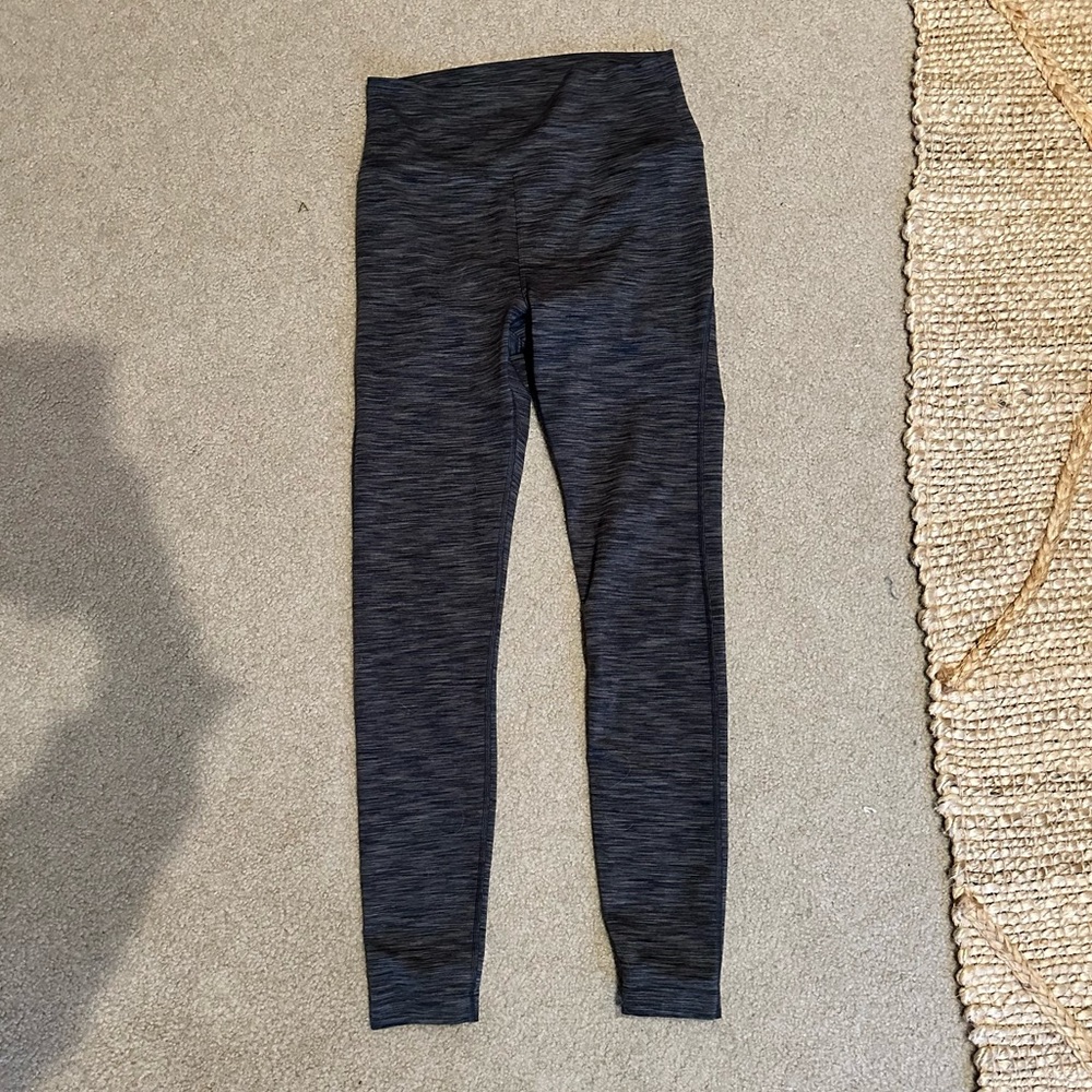 OV Leggings